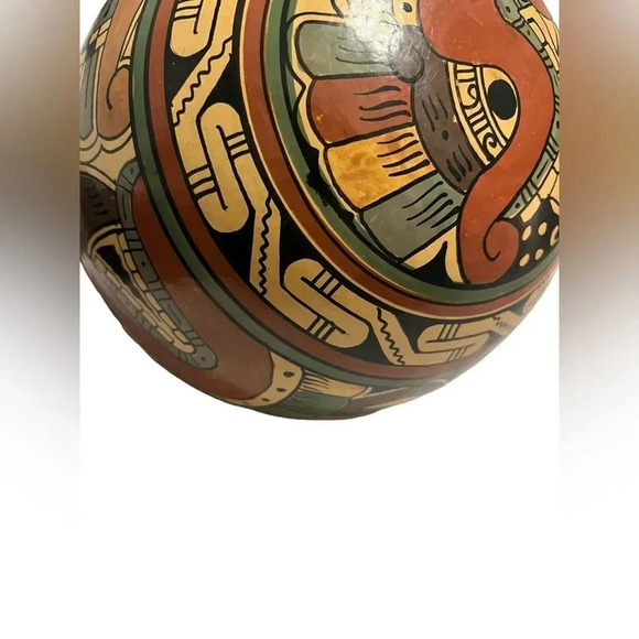 South American Handpainted Pottery Tilted Vase Planter Round Bottom - Picture 7 of 11